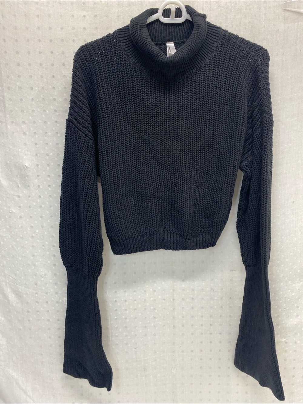 American Apparel Black Cropped Turtleneck Sweater Bell Sleeves Size XL Cotton